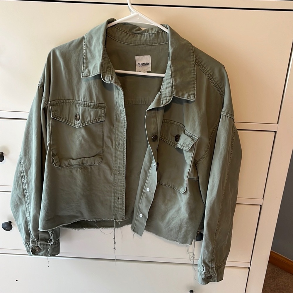 Kensie Utility Olive Green Cropped Jacket